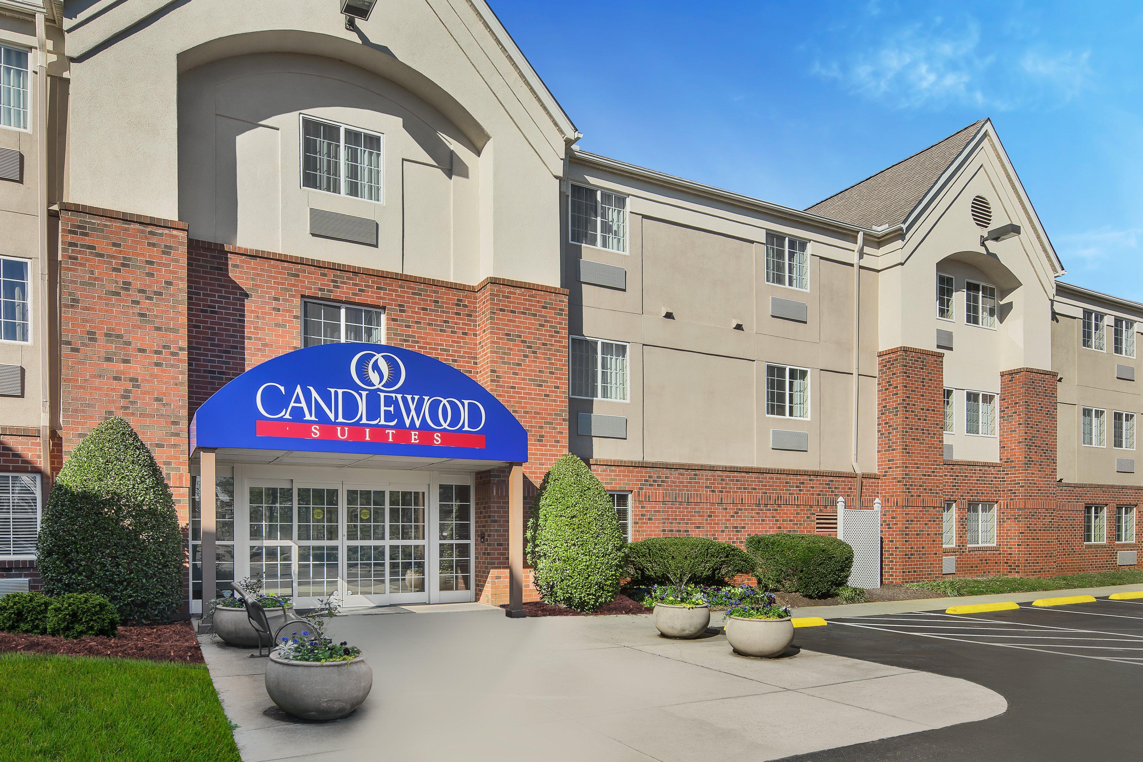 Candlewood Suites Raleigh Crabtree By Ihg Exterior foto