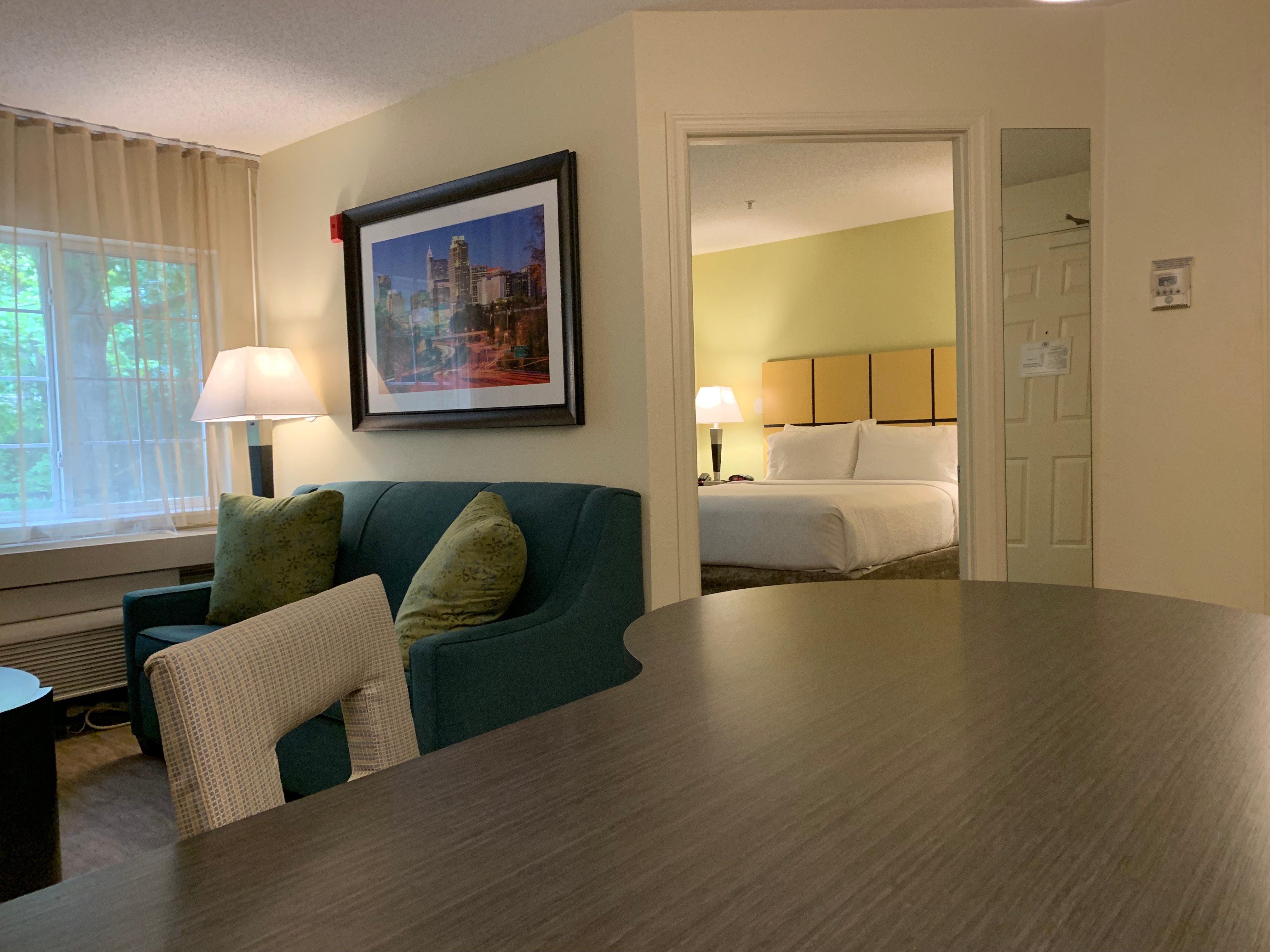 Candlewood Suites Raleigh Crabtree By Ihg Exterior foto