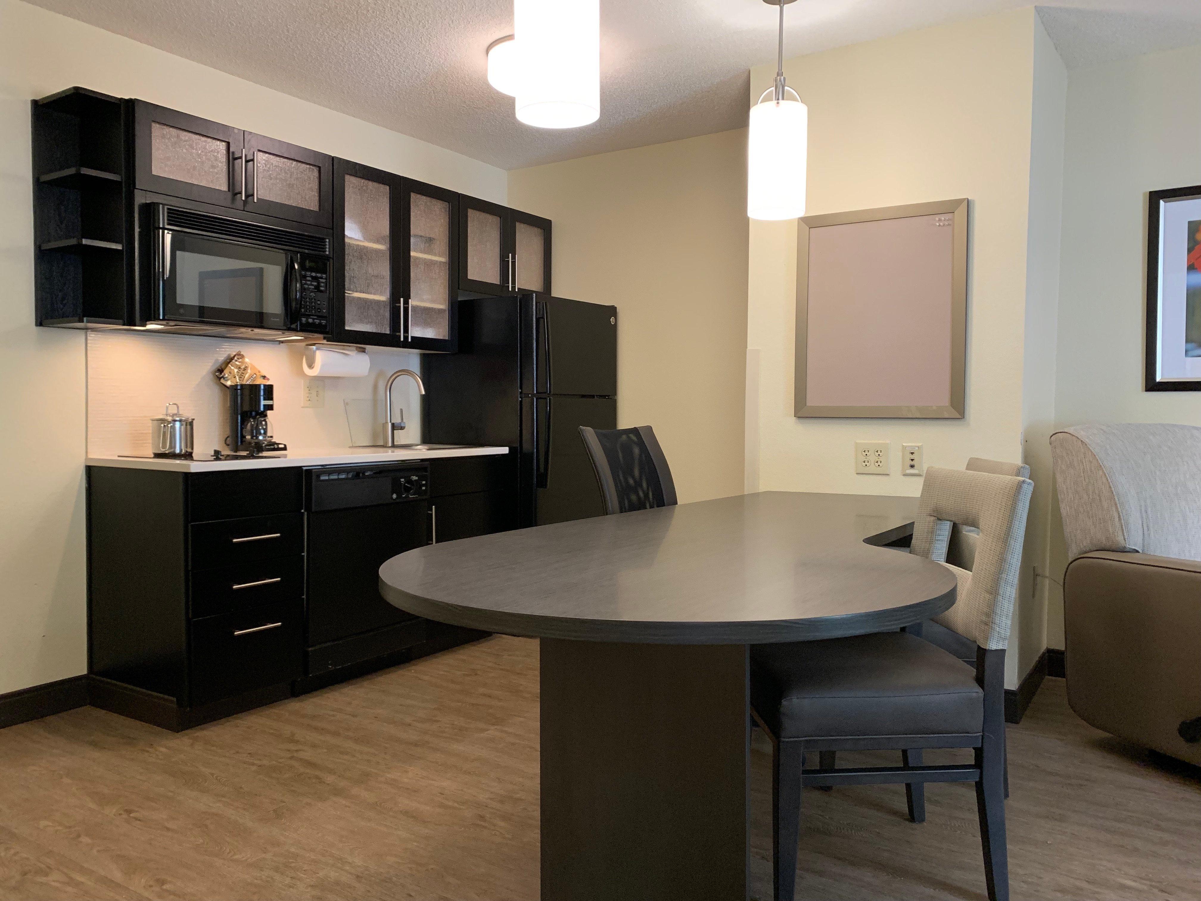 Candlewood Suites Raleigh Crabtree By Ihg Exterior foto